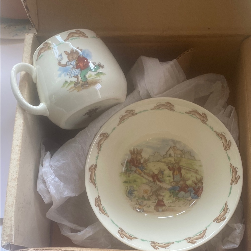 NIB ROYAL DOULTON BUNNYKINS 3-pc set